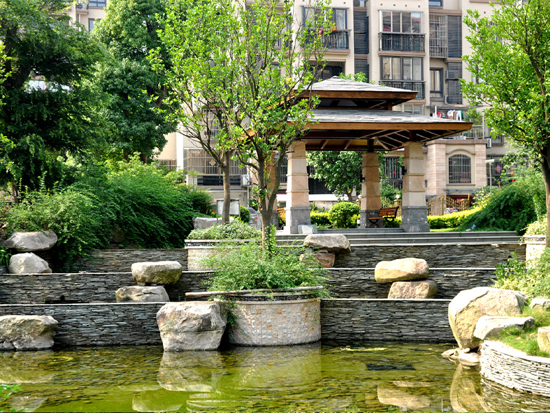 小区景观石驳岸